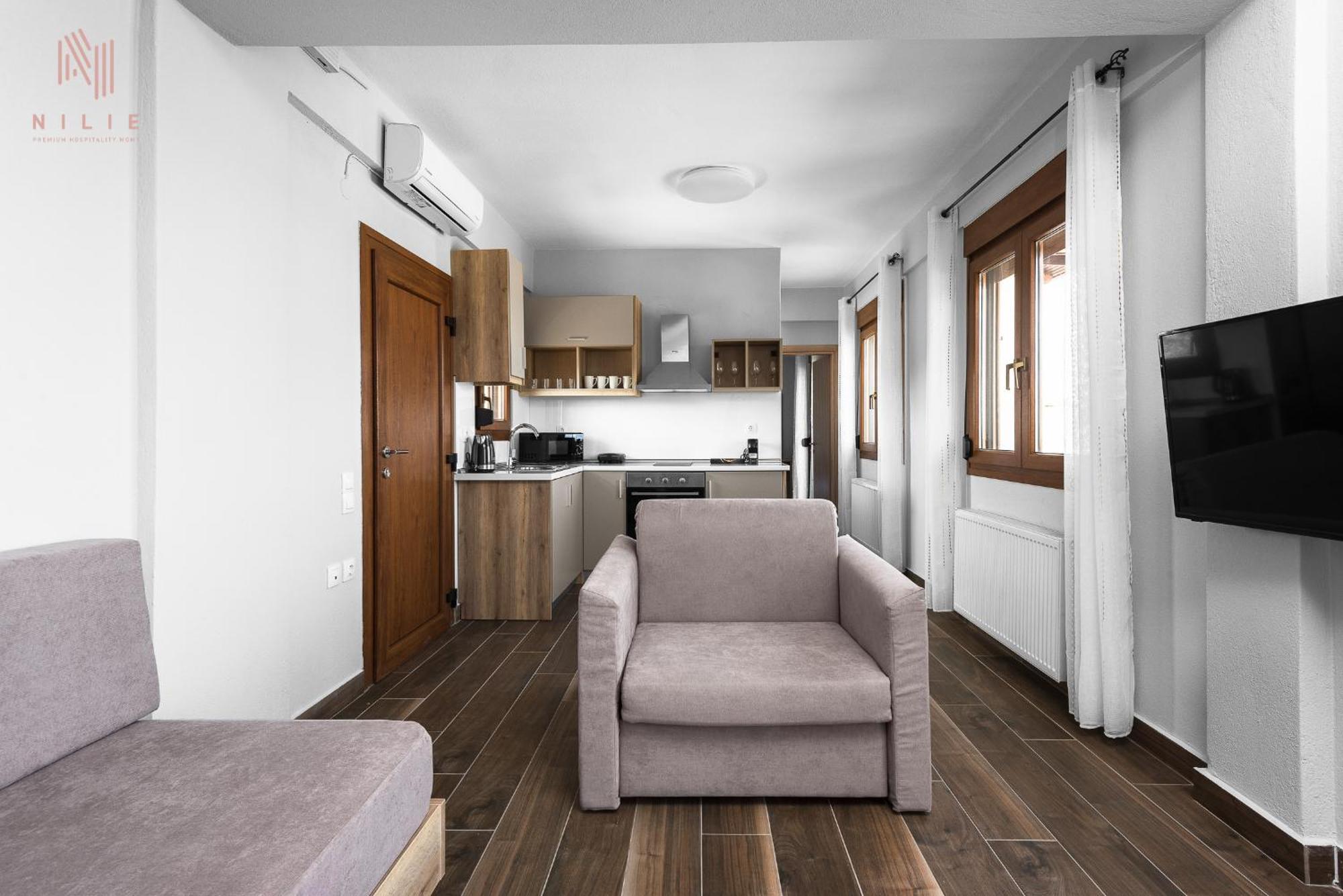 Ultima Summer Residence, Nilie Hospitality Mgmt 아피토스 외부 사진