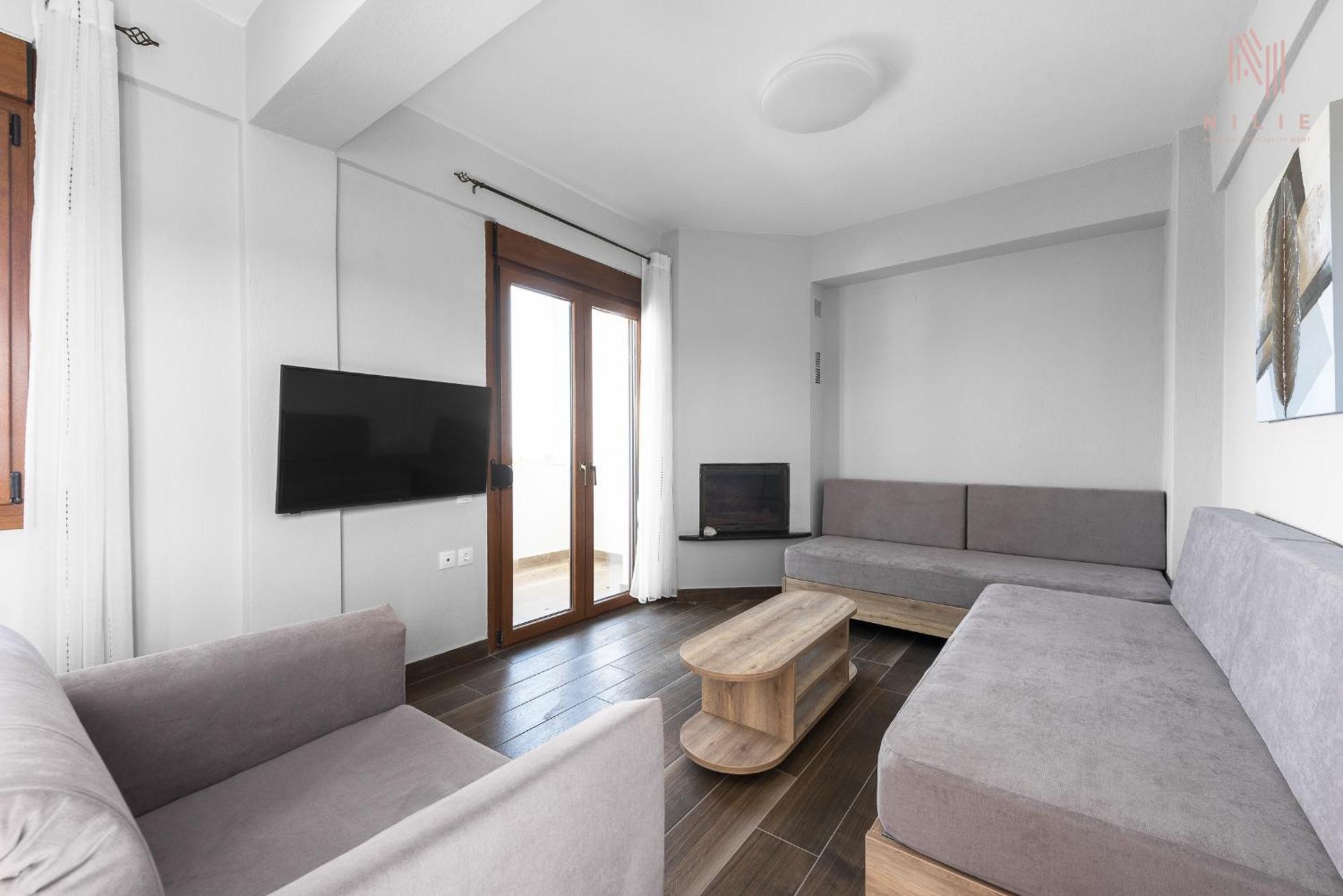 Ultima Summer Residence, Nilie Hospitality Mgmt 아피토스 외부 사진